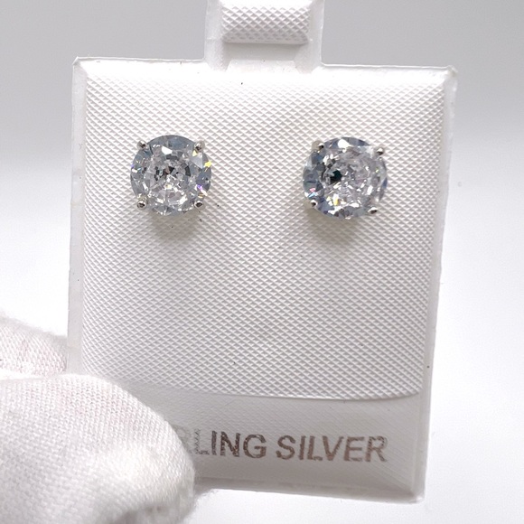 7mm Round Cz Solitaire .925 Sterling Silver Stud Earrings - Picture 3 of 16